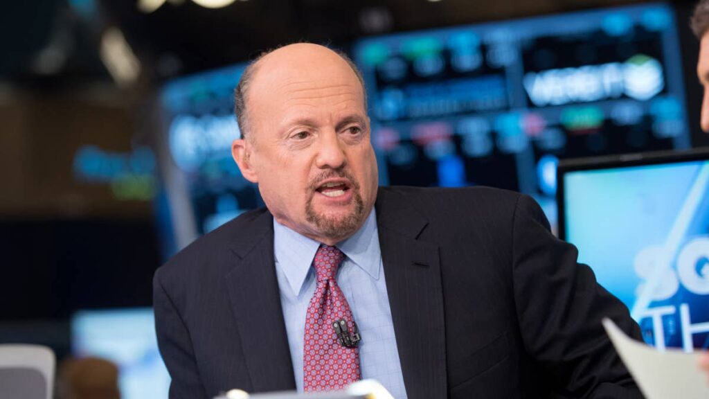 Jim Cramer sees trouble brewing for stock market 