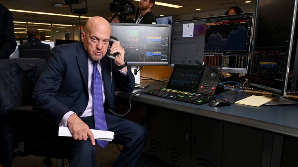 Jim Cramer sends a reality check to AI stock investors after tumble